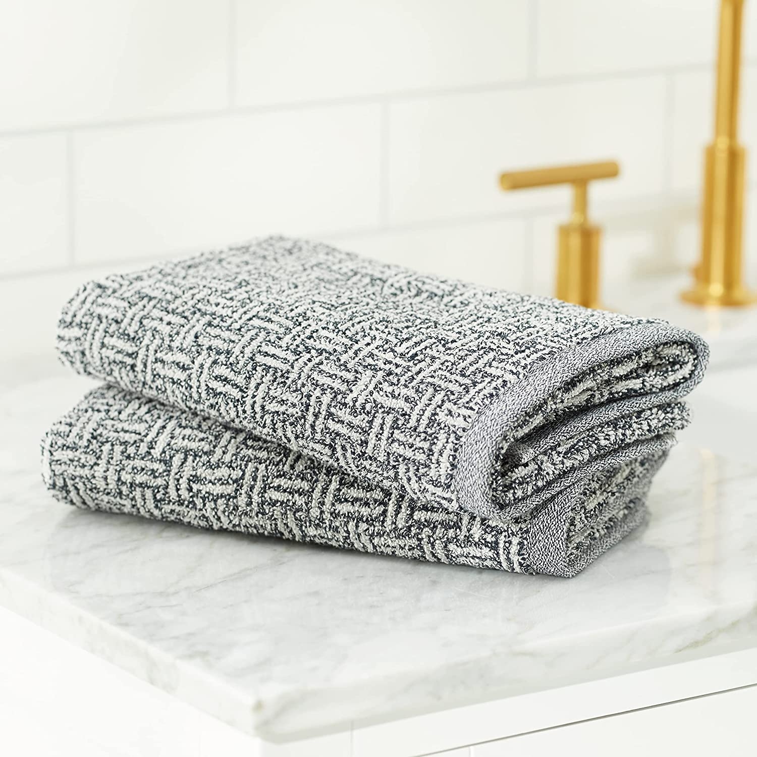 Grey patterned bath towels deals